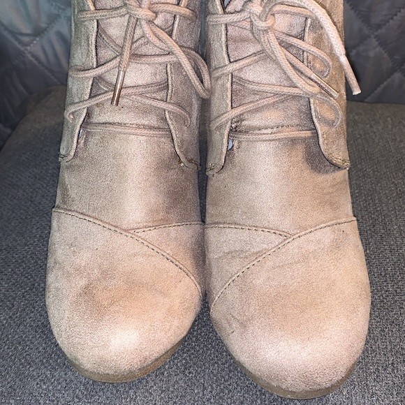 Cute Wedge Booties - Picture 3 of 5